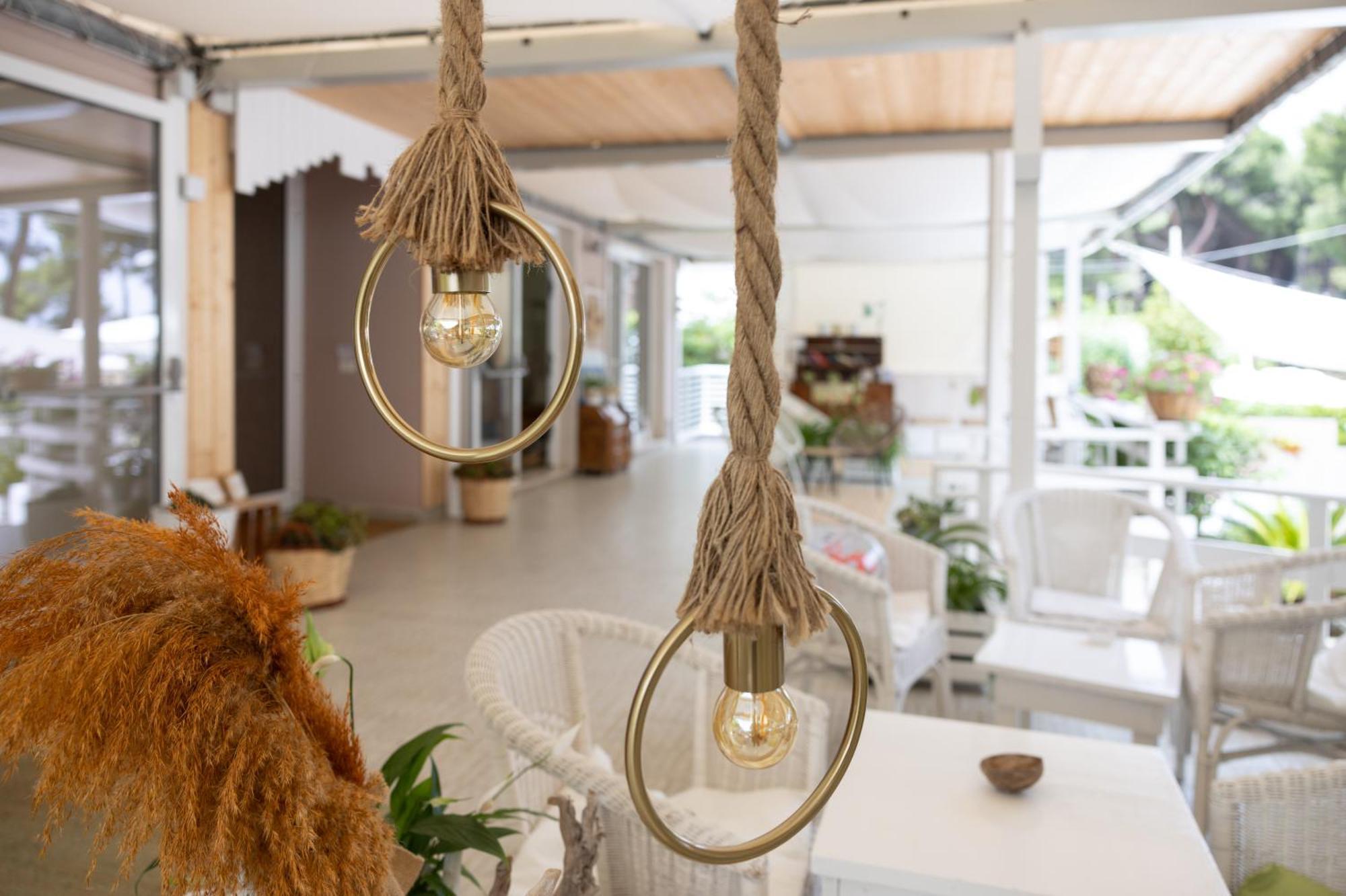 Hotel Petit Силви Марина Екстериор снимка